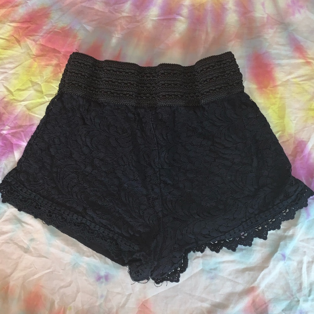Women high waist shorts